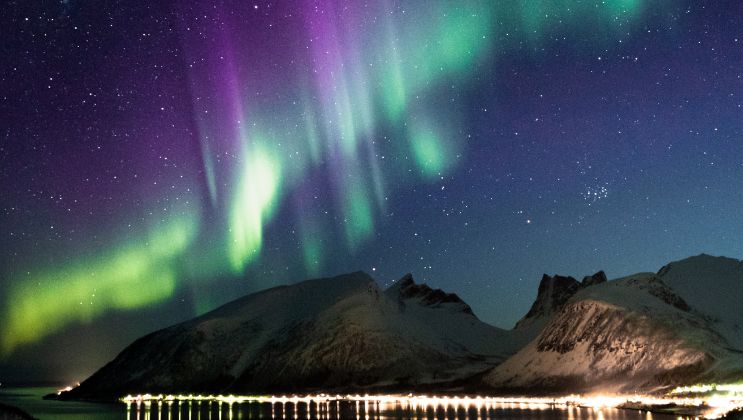 Your Guide To Planning a Luxury Northern Lights Getaway